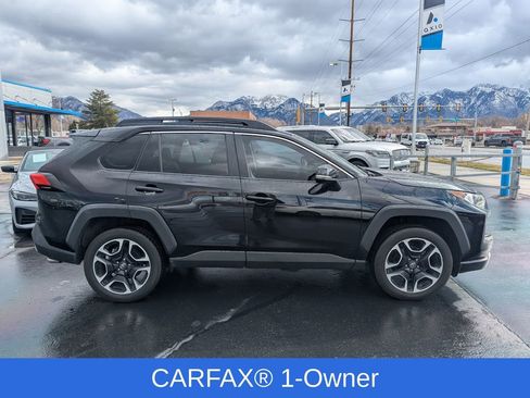 Used 2020 Toyota RAV4 Adventure image 2