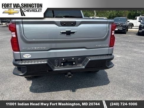 Used 2026 Chevrolet Silverado 1500 Custom Trail Boss AWD/4WD image 5