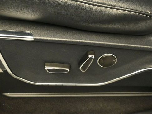 Certified 2023 Ford F150 Lariat w/ Equipment Group 502A High image 14