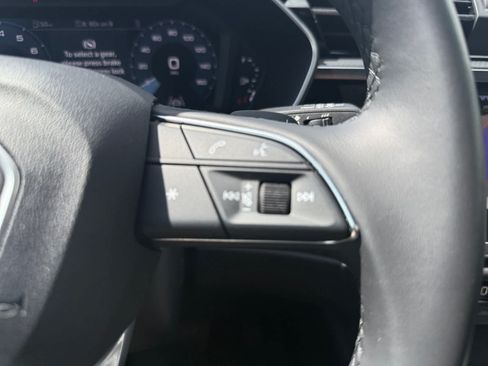 Used 2023 Audi Q3 2.0T Premium w/ Convenience Package AWD/4WD image 19