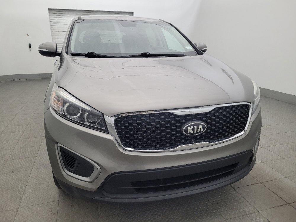Used 2016 Kia Sorento L FWD image 14