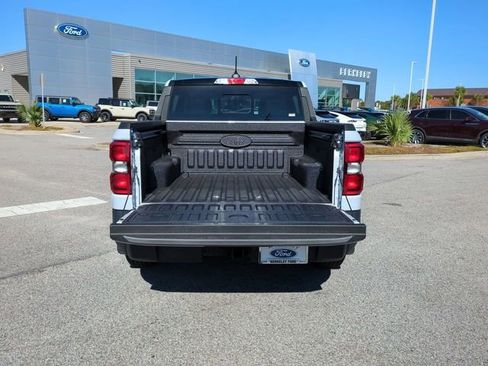 New 2025 Ford Maverick Lariat w/ Black Appearance Package image 13