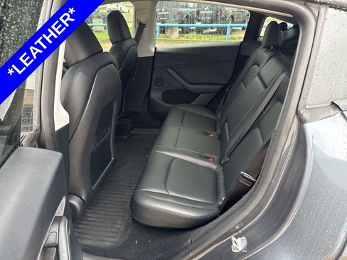 Used 2023 Tesla Model Y Long Range image 6