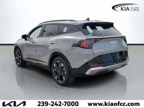 New 2026 Kia Sportage SX FWD image 4