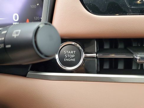 New 2026 Mitsubishi Outlander SEL FWD image 31