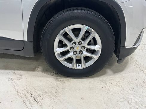 Used 2018 Chevrolet Traverse LT AWD/4WD image 10