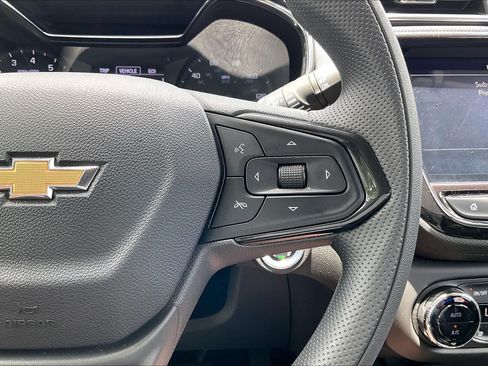 Used 2023 Chevrolet TrailBlazer LT w/ Convenience Package FWD image 19