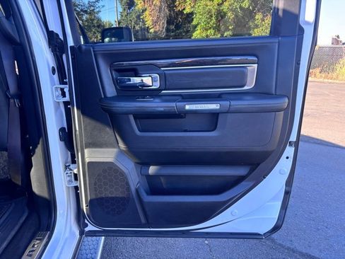 Used 2017 RAM 1500 Limited image 40