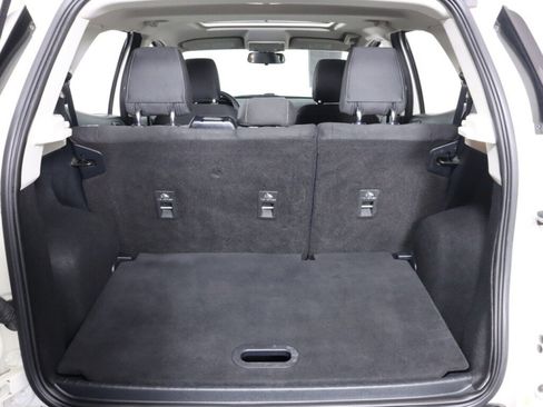 Used 2021 Ford EcoSport SE image 35