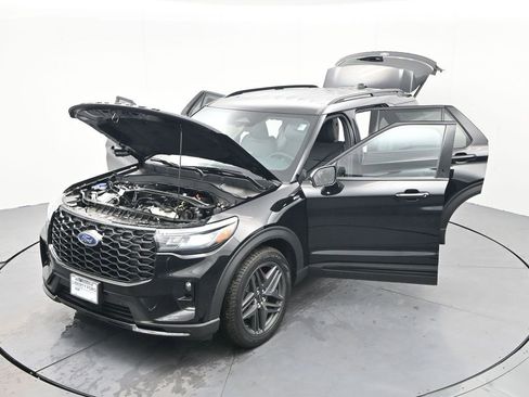 New 2026 Ford Explorer ST-Line w/ ST-Line Street Pack image 37