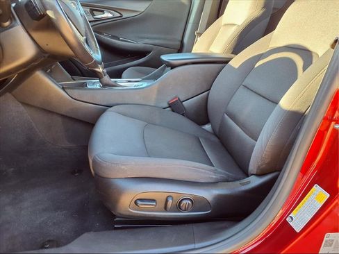 Used 2022 Chevrolet Malibu RS image 22
