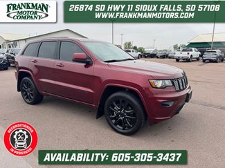 Used 2022 Jeep Grand Cherokee Laredo X AWD/4WD video 1