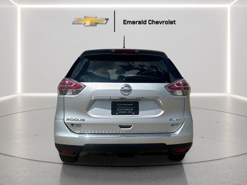 Used 2018 Nissan Rogue SL AWD/4WD image 15