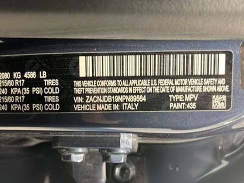 Used 2022 Jeep Renegade Latitude AWD/4WD image 28