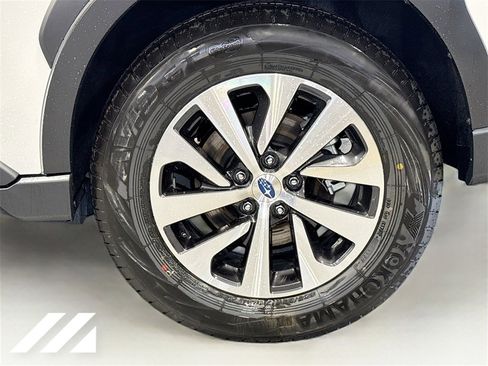 Certified 2025 Subaru Outback Premium image 31