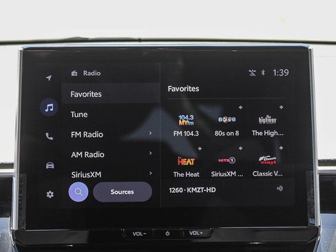Certified 2026 Toyota Corolla Cross AWD Hybrid w/ Moonroof Package image 16
