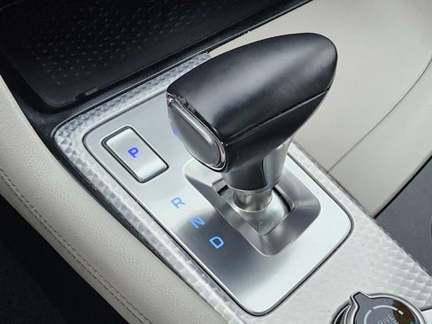 Used 2022 Genesis G70 3.3T w/ Sport Advanced Package image 28