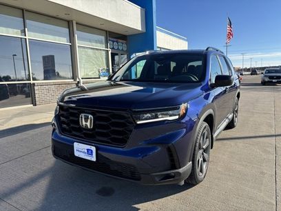 Certified 2025 Honda Pilot Sport