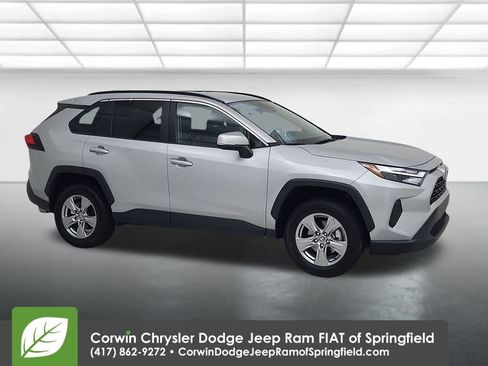 Used 2024 Toyota RAV4 XLE image 1