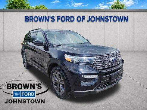 Used 2023 Ford Explorer XLT w/ Equipment Group 202A AWD/4WD image 1