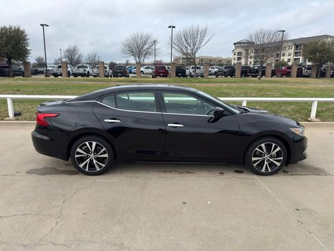 Used 2017 Nissan Maxima 3.5 S image 3
