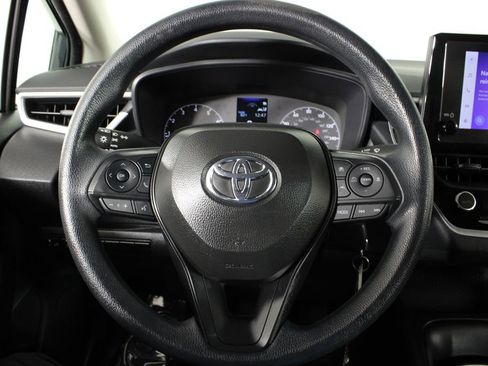Used 2024 Toyota Corolla LE image 23
