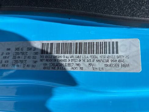 Used 2017 Jeep Wrangler Unlimited Sahara w/ Quick Order Package 24E Chief AWD/4WD image 9