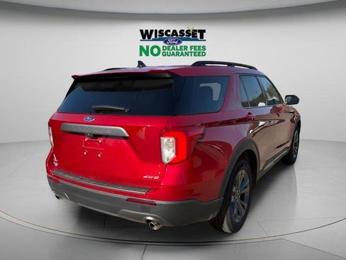 Used 2023 Ford Explorer XLT w/ Equipment Group 202A AWD/4WD image 28