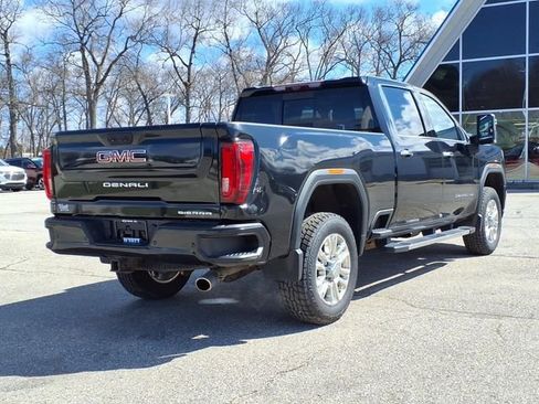Used 2022 GMC Sierra 2500 Denali w/ Denali Ultimate Package AWD/4WD image 8
