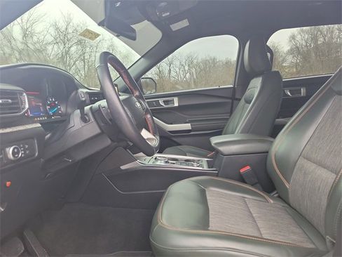Used 2022 Ford Explorer Timberline image 18