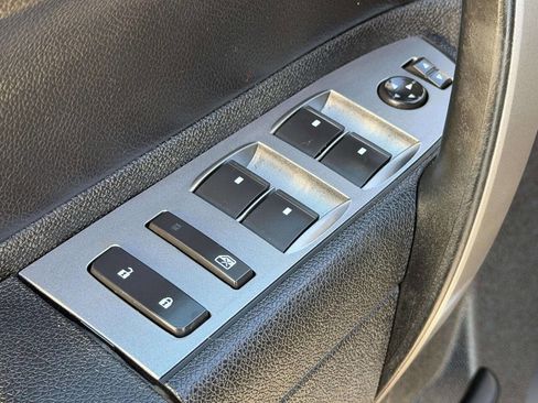 Used 2013 Chevrolet Silverado 1500 LT image 14