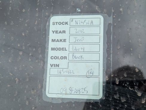 Used 2012 Jeep Liberty Limited Jet w/ Comfort/Convenience Group image 12