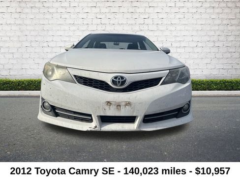 Used 2012 Toyota Camry SE image 9