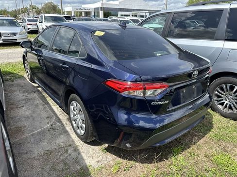 Used 2020 Toyota Corolla LE image 6