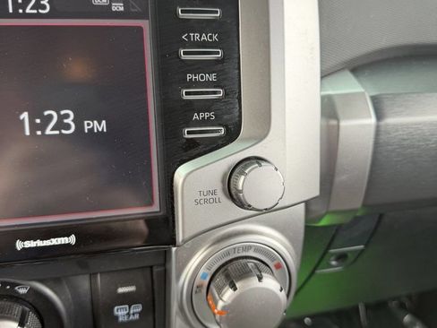 Used 2023 Toyota 4Runner SR5 AWD/4WD image 15