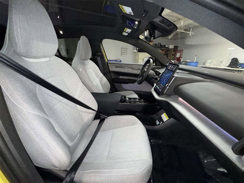 Used 2025 Volvo EX30 Ultra image 14