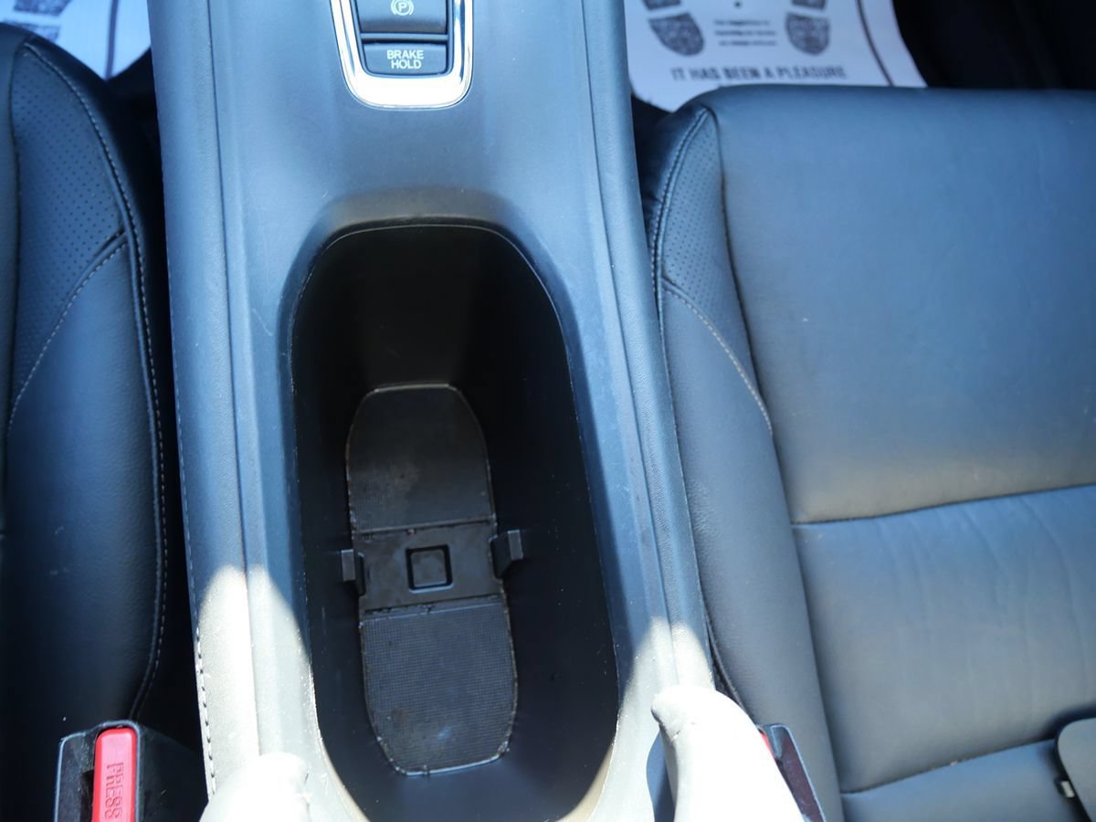 Used 2016 Honda HR-V EX-L image 12