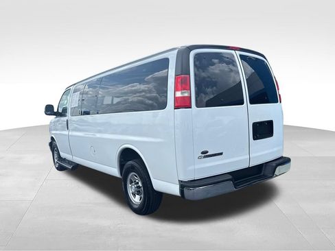 Used 2019 Chevrolet Express 3500 LT w/ LT Preferred Equipment Group RWD image 7