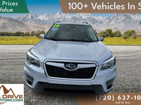 Used 2019 Subaru Forester Premium image 2