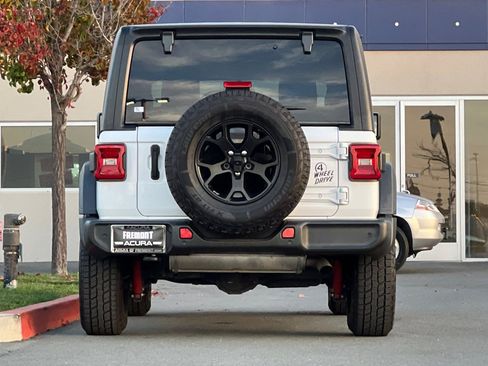 Used 2021 Jeep Wrangler Unlimited Sport image 5