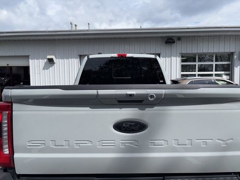 Used 2025 Ford F250 Lariat w/ Tremor Off-Road Package AWD/4WD image 6