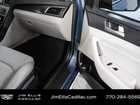 Used 2017 Hyundai Sonata Sport w/ Value Edition Package 02 FWD image 24