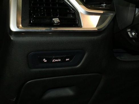 Used 2024 BMW X5 xDrive40i image 28