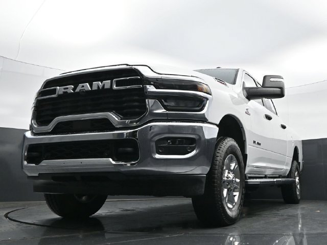Used 2025 RAM 2500 Big Horn AWD/4WD image 27
