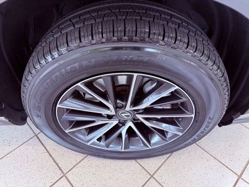 Used 2024 Lexus NX 250 FWD image 16