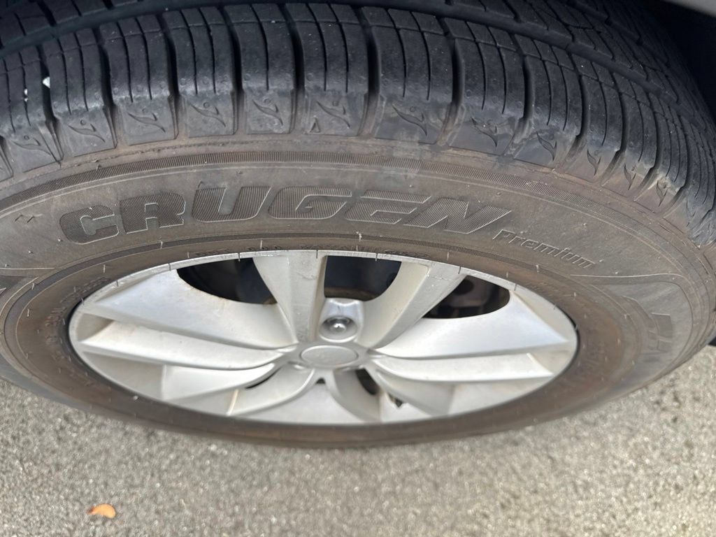 Used 2018 Kia Sorento FWD image 6
