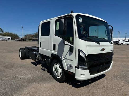 New 2025 Chevrolet Low Cab Forward 5500XD RWD image 59