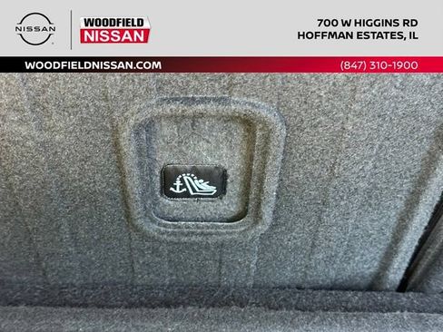 Certified 2025 Nissan Rogue SV AWD/4WD image 18