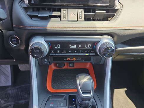 Used 2024 Toyota RAV4 Adventure AWD/4WD image 28