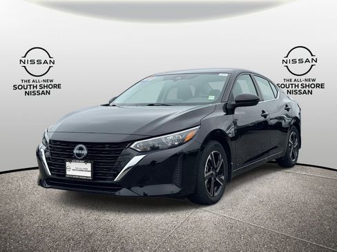 Used 2025 Nissan Sentra SV w/ All-Weather Package FWD image 4